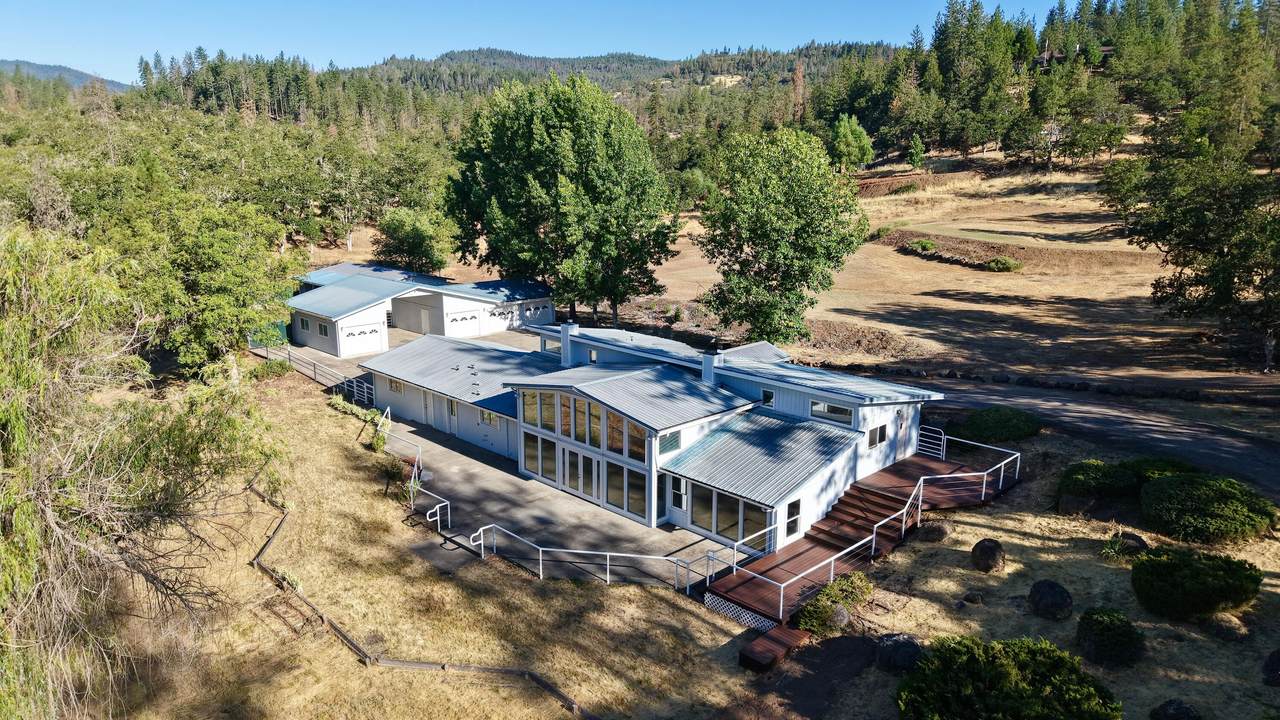 461 Sawyer Road - Photo 1