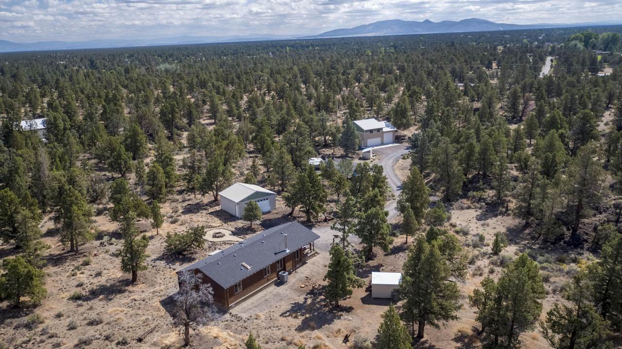 64401 Deschutes Market Road - Photo 1