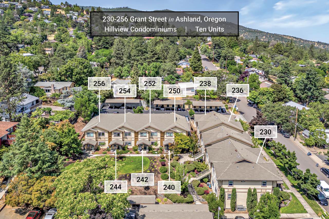 230 Grant Street - Photo 1