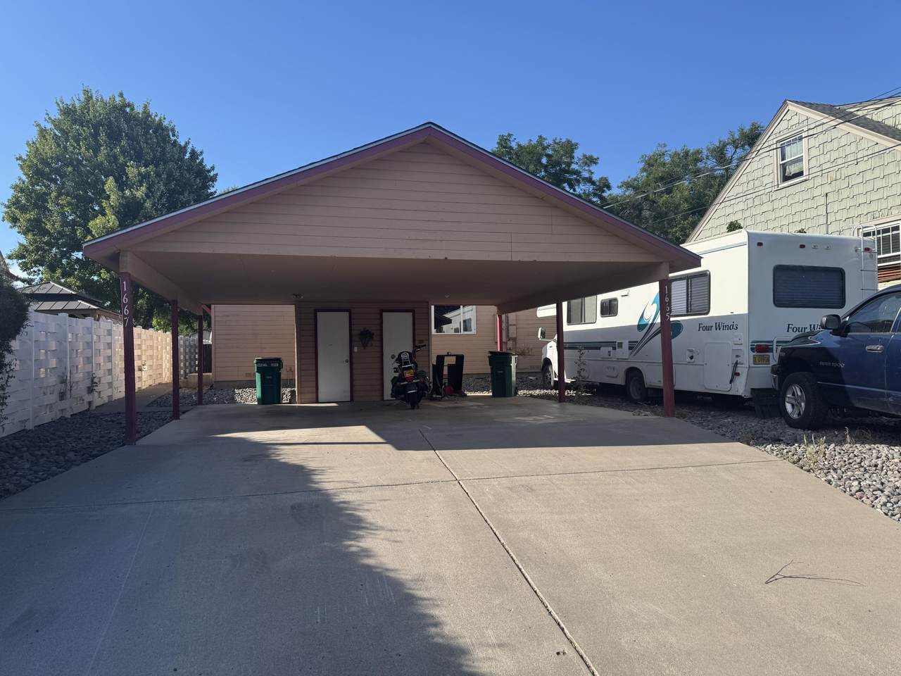 1667 Portland Street - Photo 1