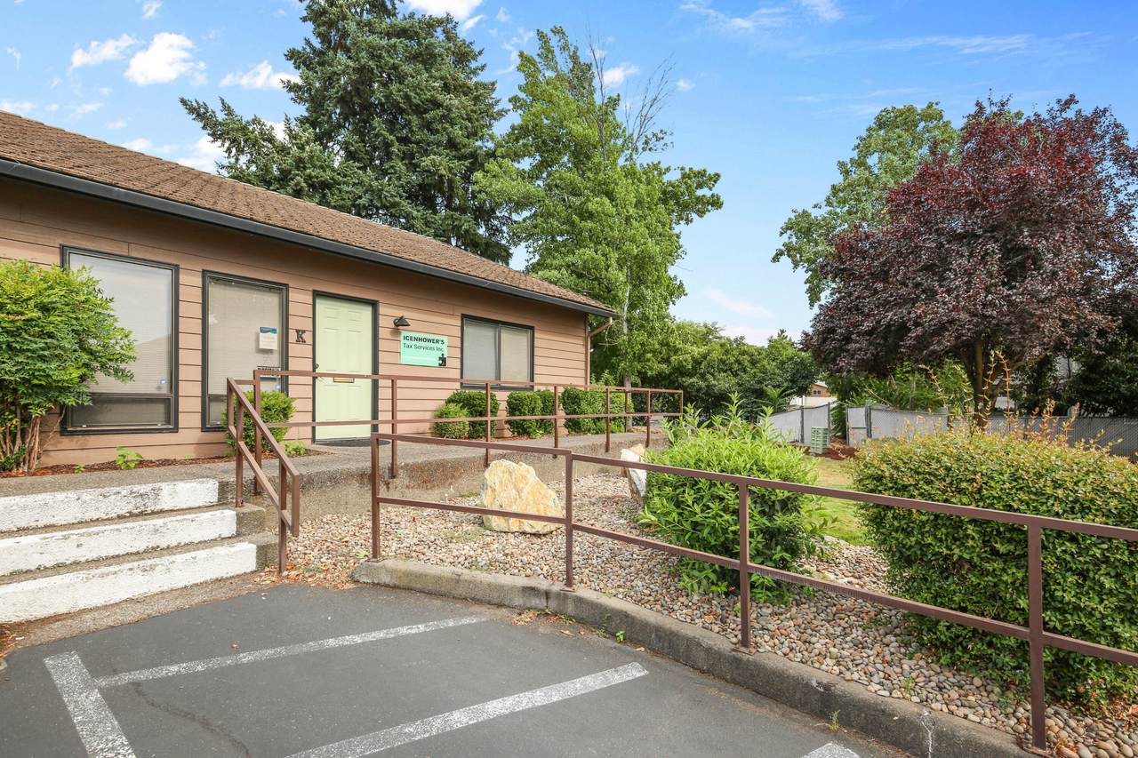 1762 Mcandrews Road - Photo 1