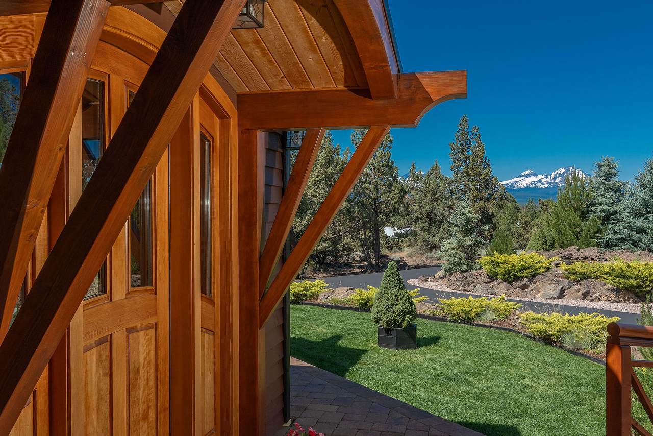 67134 Central Street - Photo 1