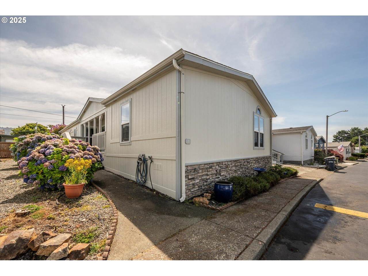 97940 Benham Lane - Photo 1