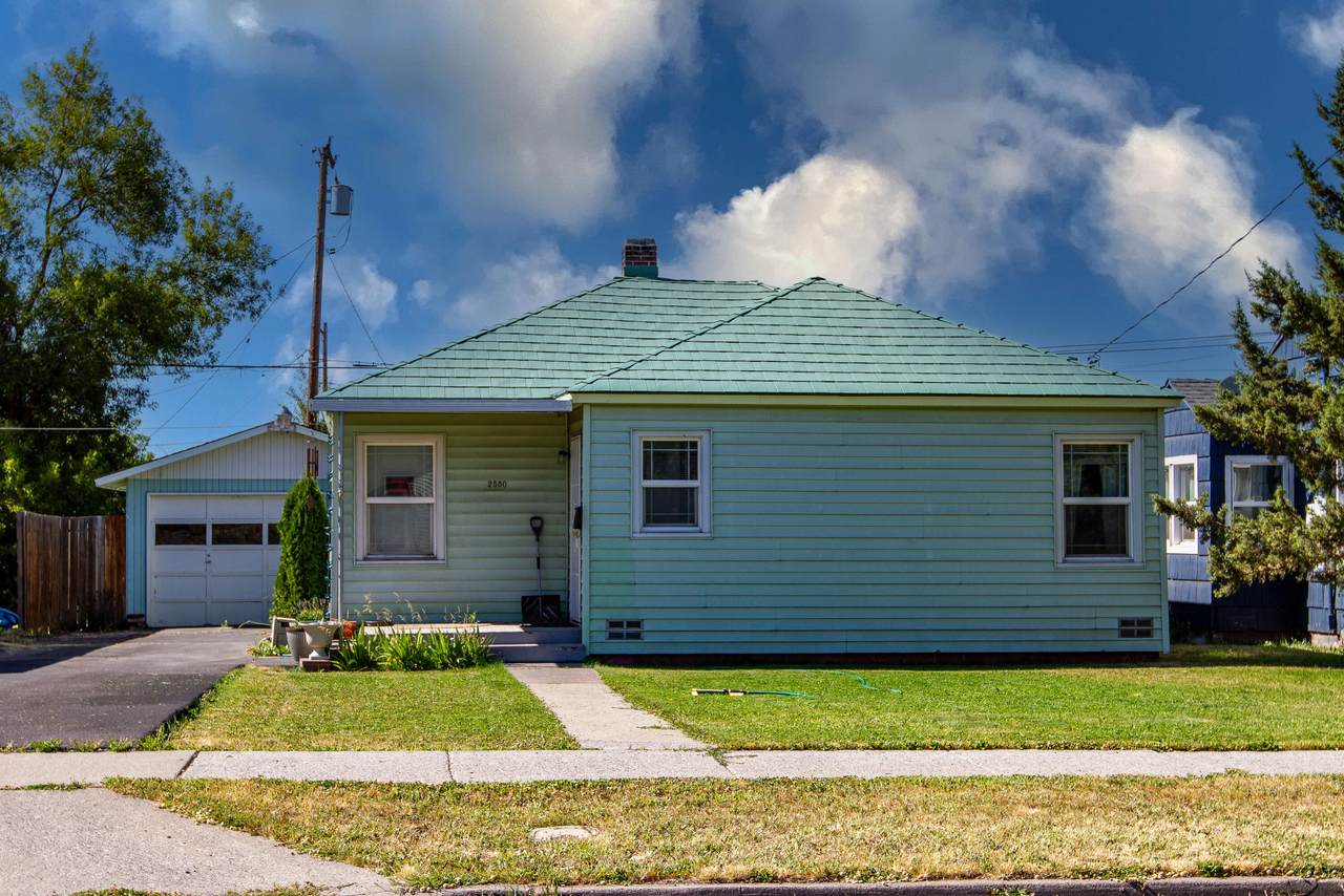 2530 Wantland Avenue - Photo 1