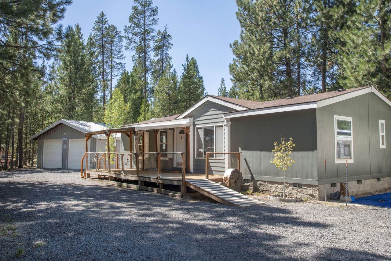 149218 Auderine Circle - Photo 1