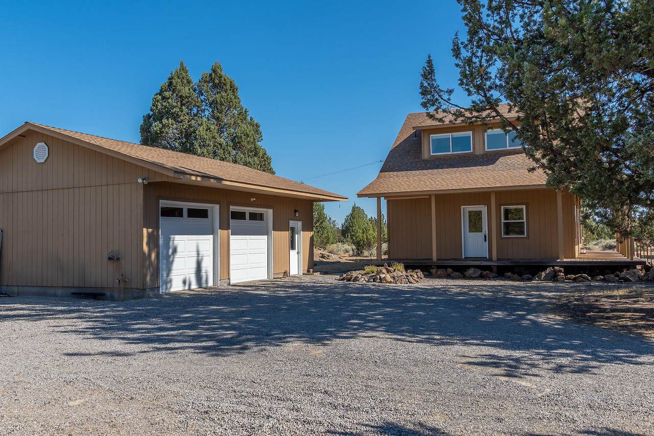 9949 Geneva View Road - Photo 1