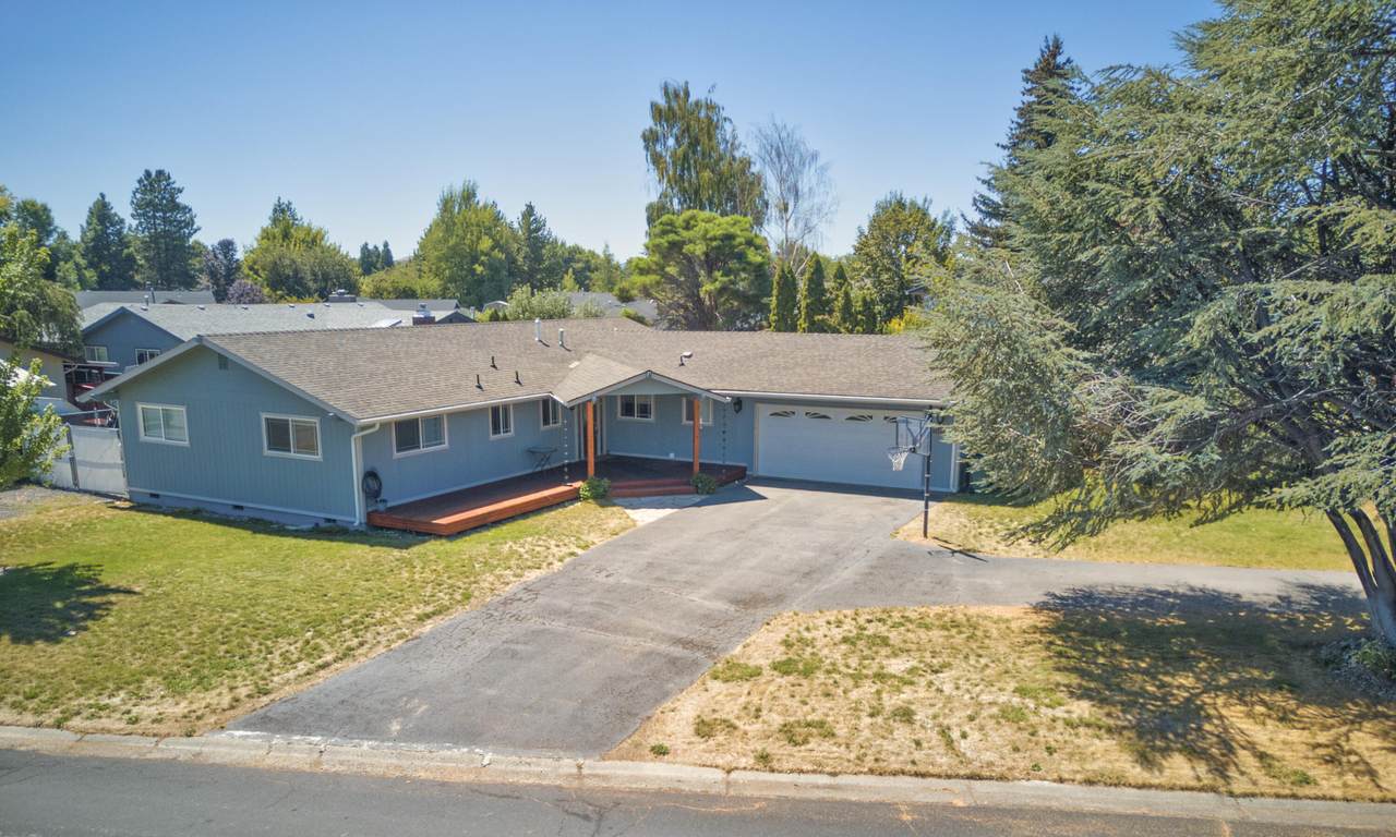 5148 Gatewood Drive - Photo 1