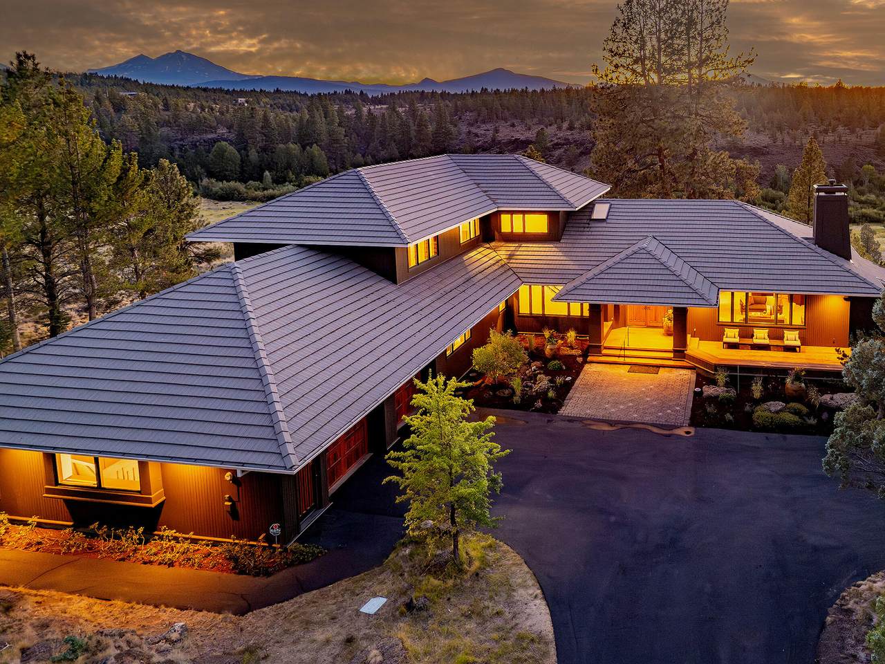 69305 Hawksflight Drive - Photo 1