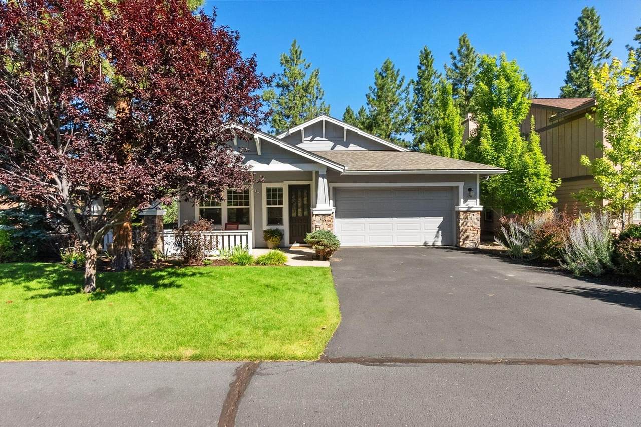61417 Cultus Lake Court - Photo 1