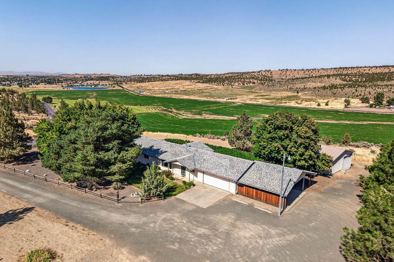 951 Rancho Lane - Photo 1