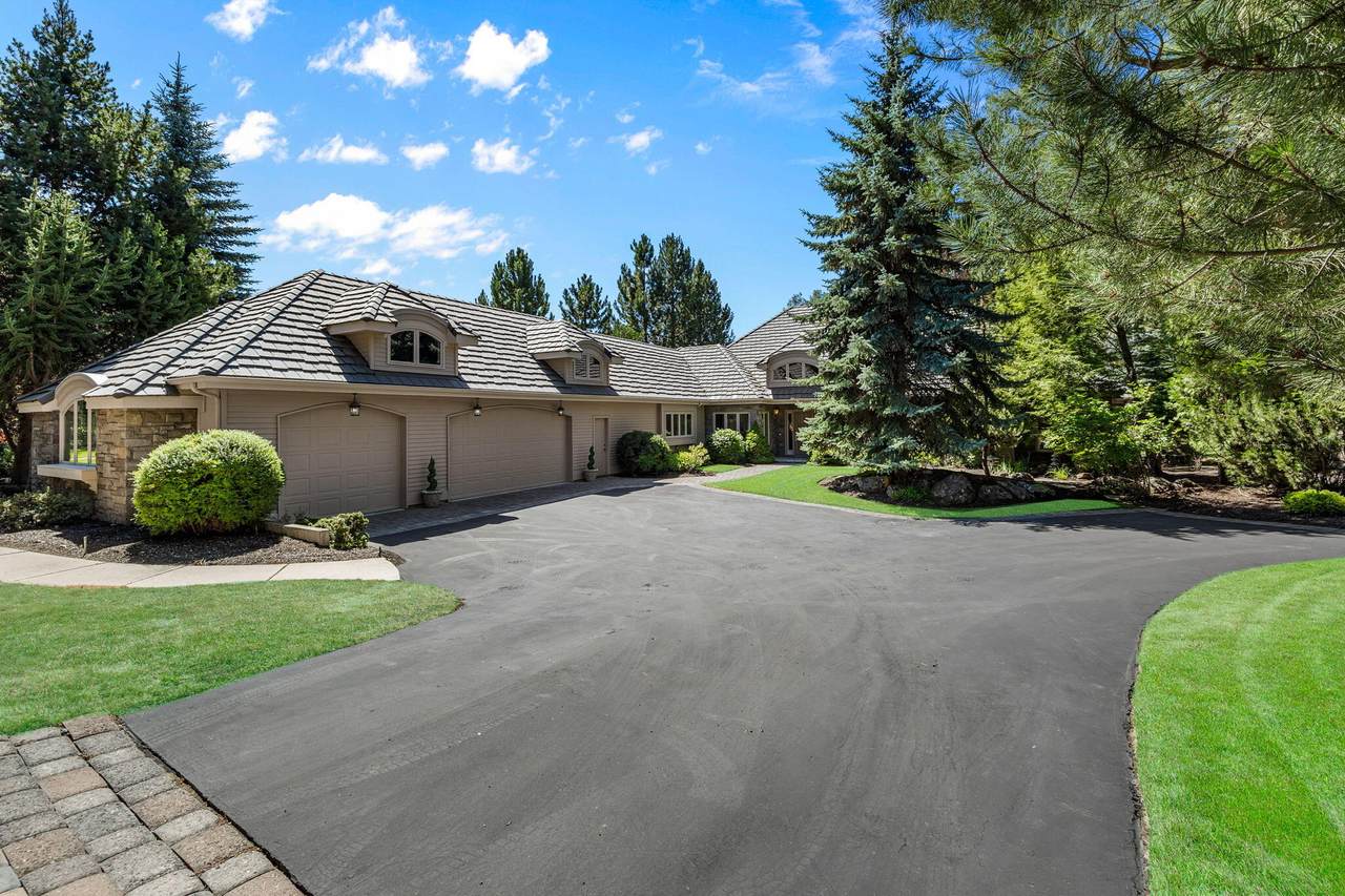 19490 Green Lakes Loop - Photo 1