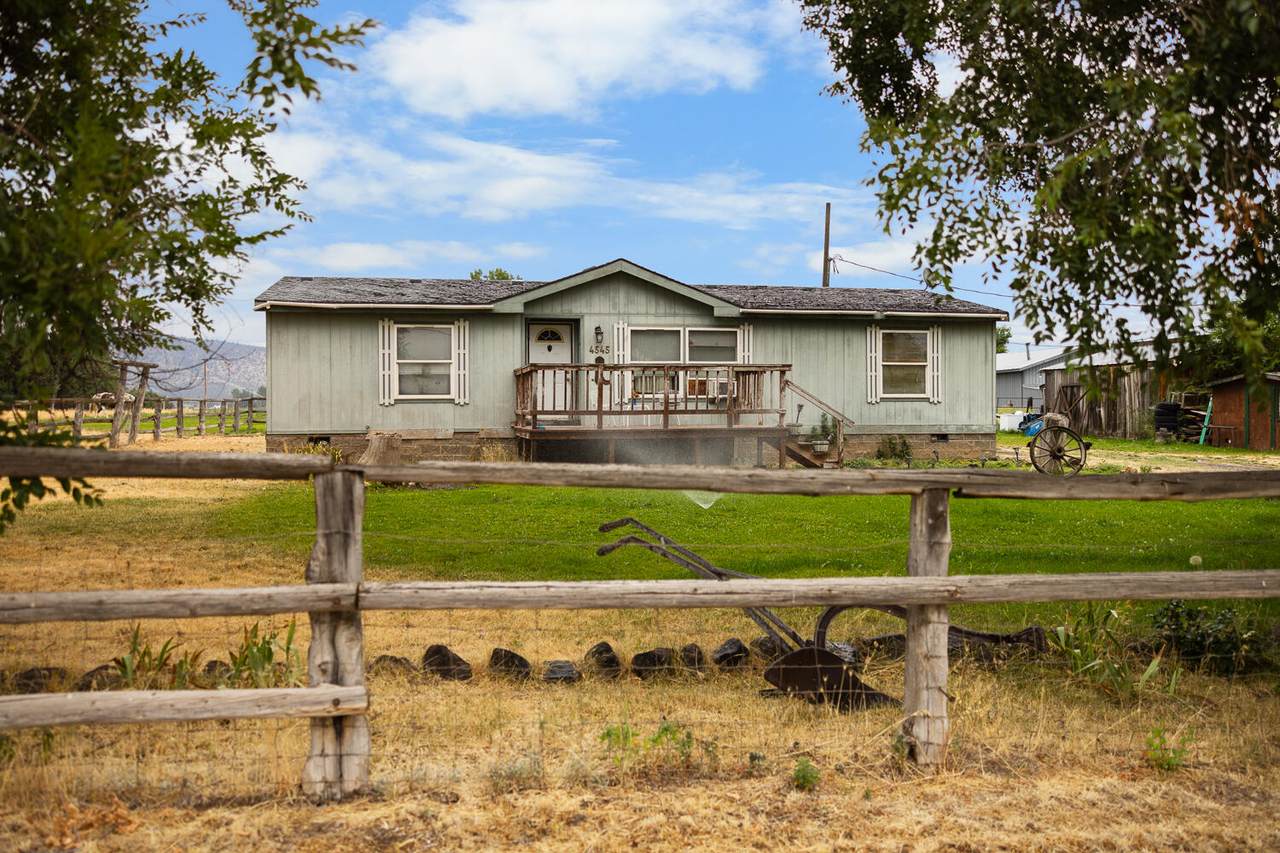 4545 Charles Road - Photo 1