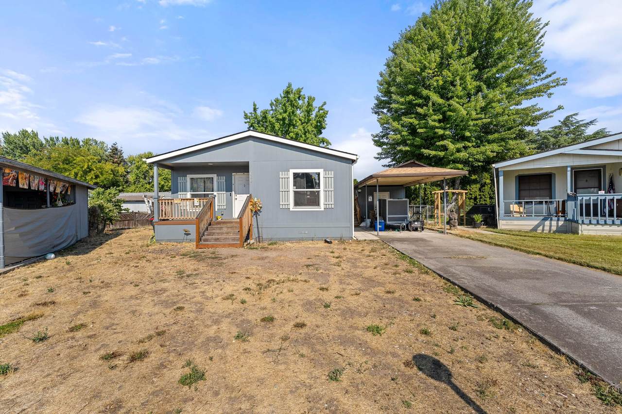 660 Margaret Rose - Photo 1