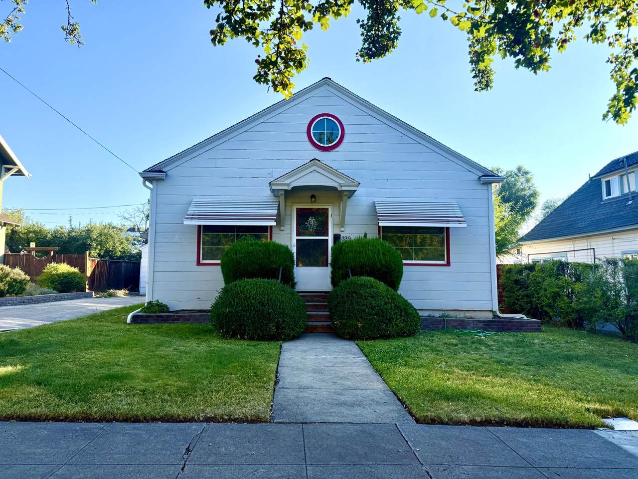 339 9th Street - Photo 1