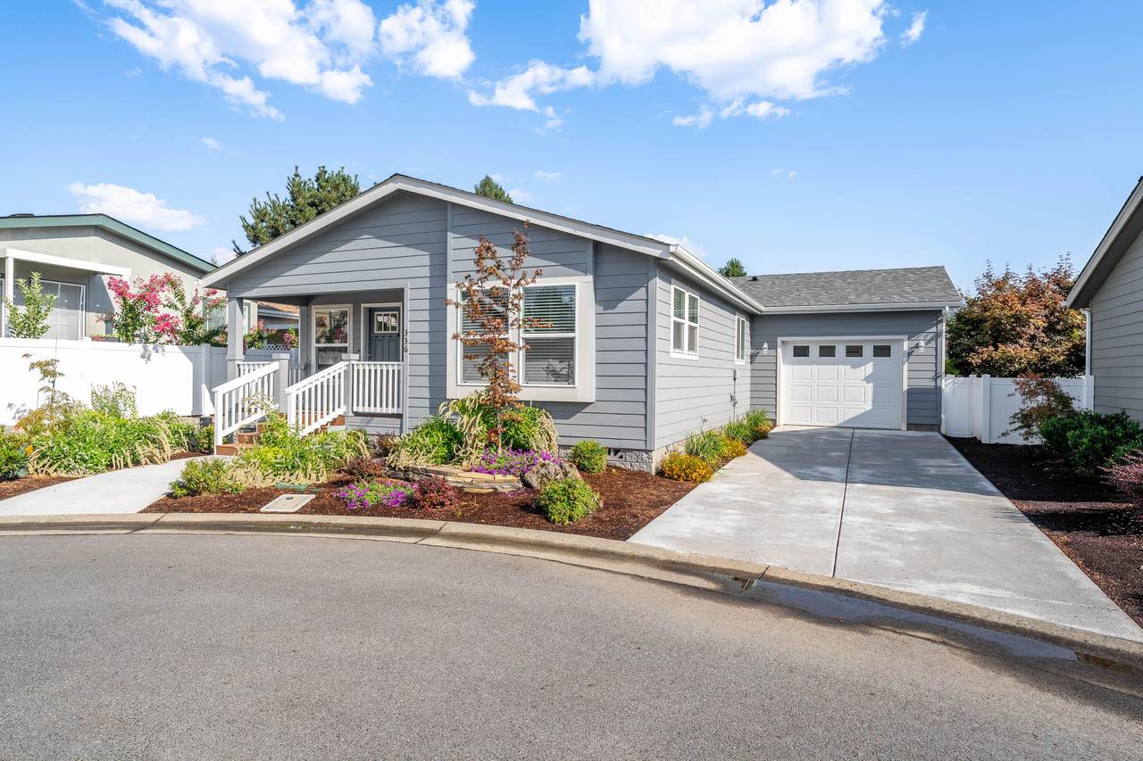 336 Winston Drive - Photo 1