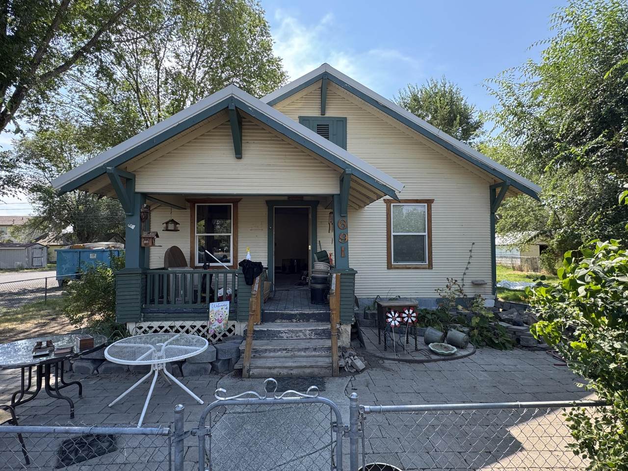 691 Madison Street - Photo 1