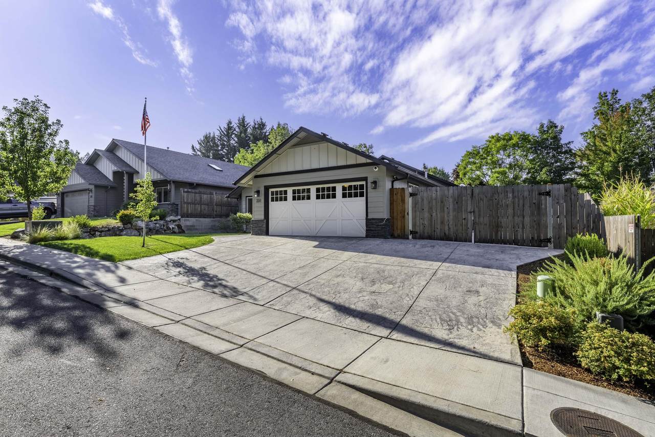 231 Sand Canyon Lane - Photo 1