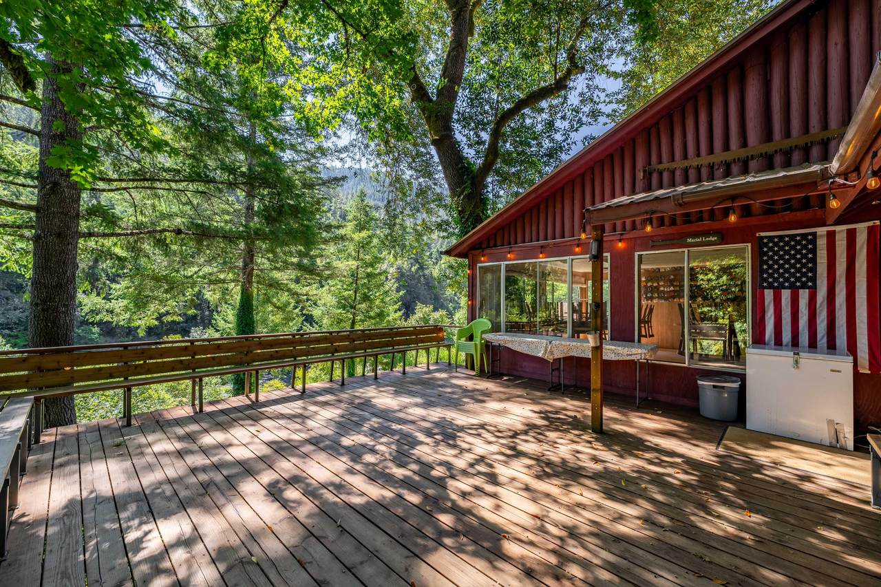 7800 Rogue River - Photo 1