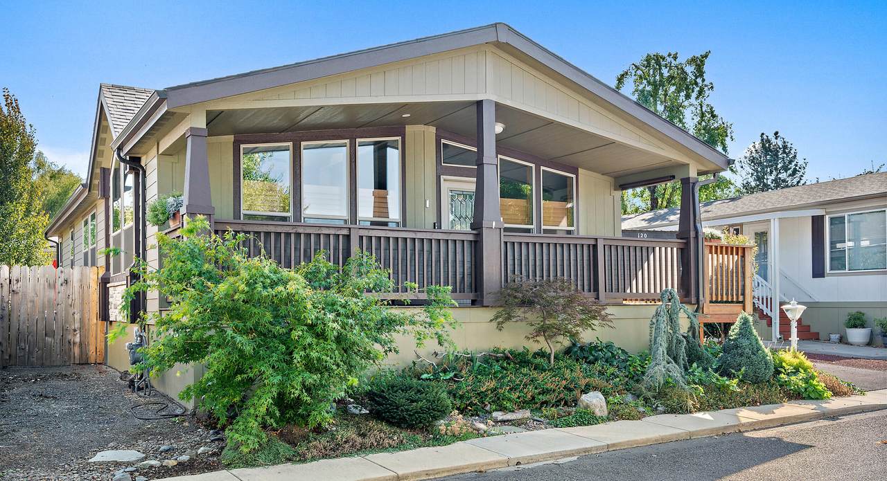 1055 5th Street - Photo 1