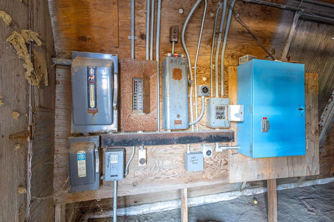 275 Hogan Street - Photo 1