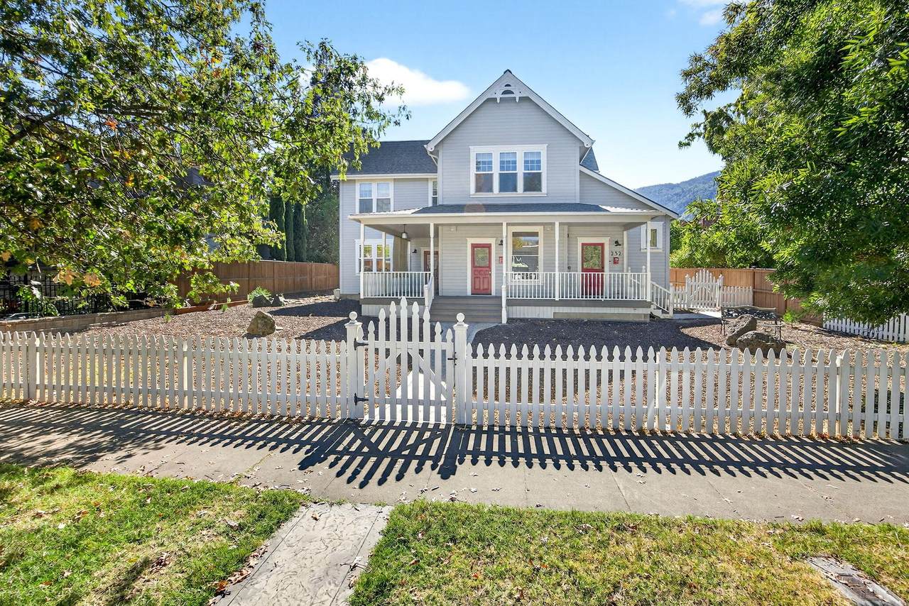 252 B Street - Photo 1