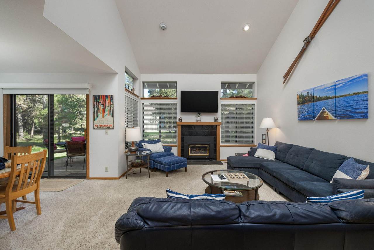 17712 Lake Aspen Court - Photo 1