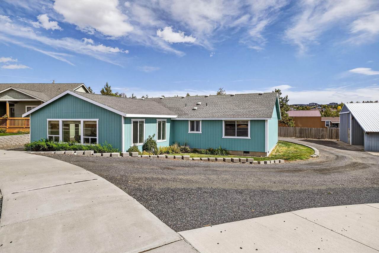 849 Dacotah Court - Photo 1