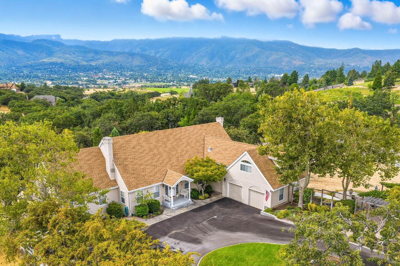 500 Pompadour Drive - Photo 1