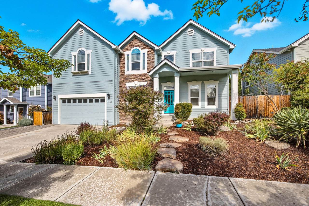 4553 Wolf Run Drive - Photo 1