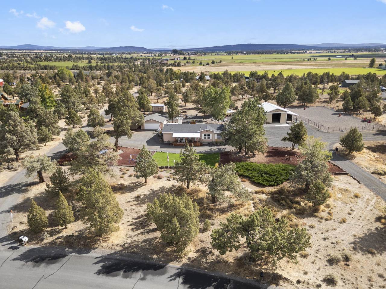 165 Bent Loop - Photo 1