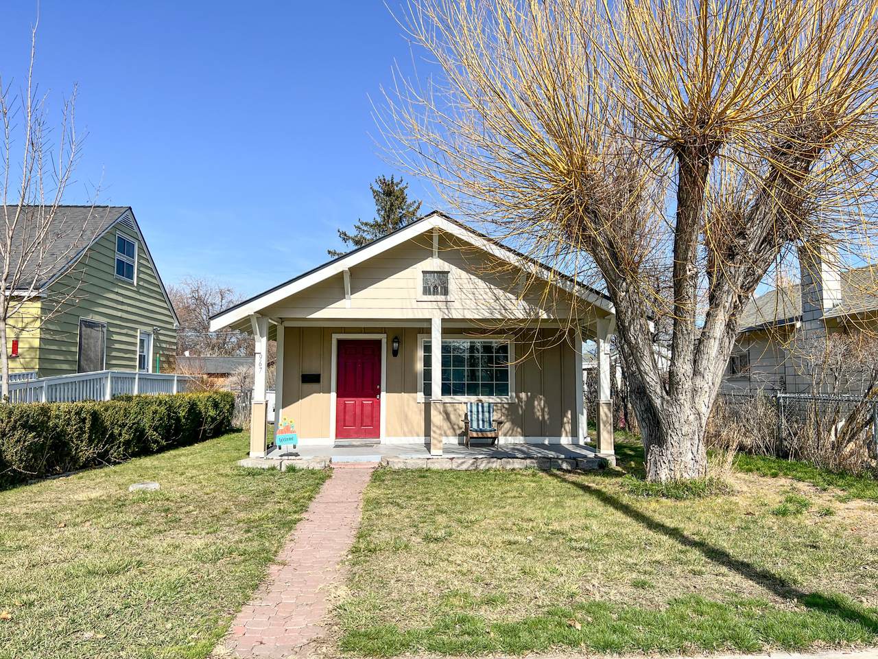 967 1st Street - Photo 1