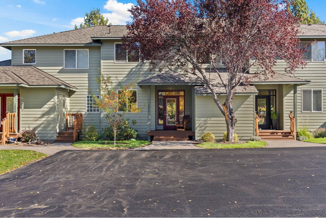 1044 Golden Pheasant Drive - Photo 1