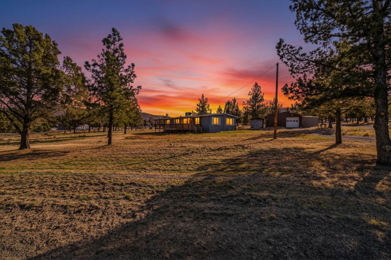 1384 Akins Drive - Photo 1