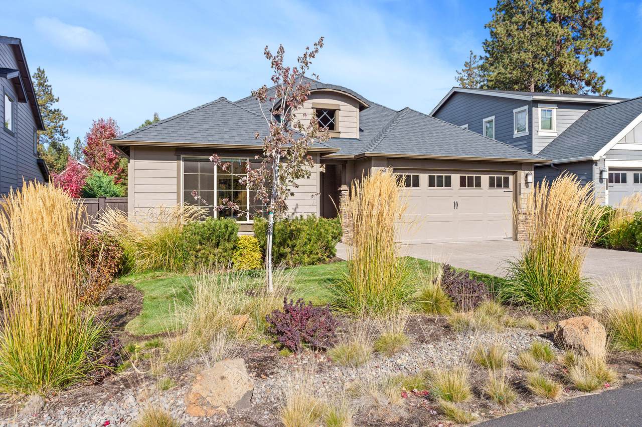 60494 Hedgewood Lane - Photo 1