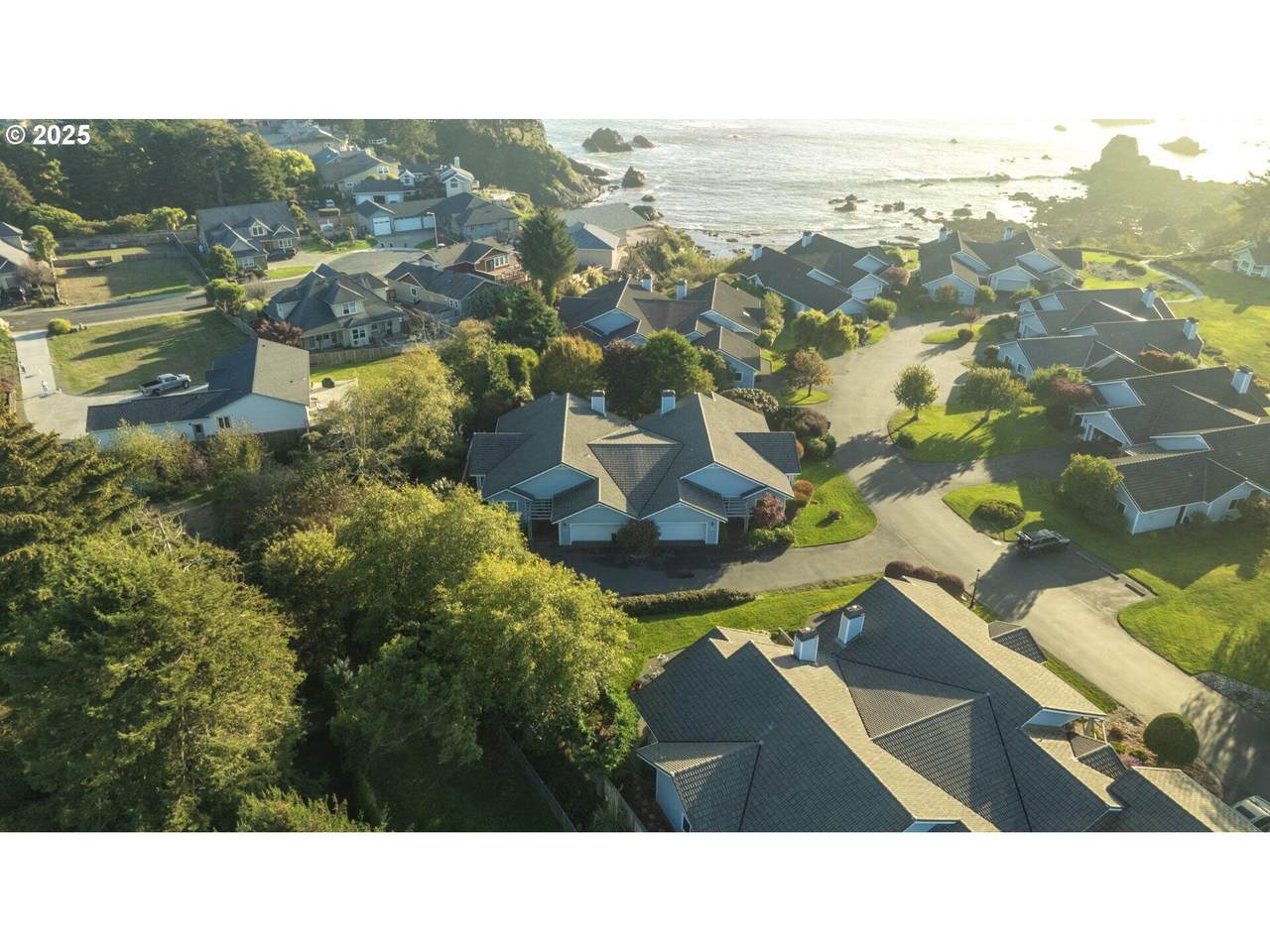 219 Schooner Bay Drive - Photo 1