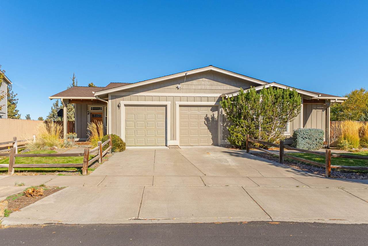 822 Hidden Valley Drive - Photo 1