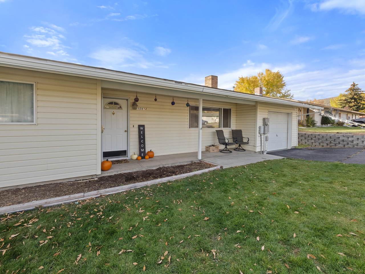 10414 Kincheloe Avenue - Photo 1