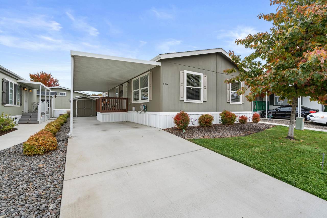 10 South Stage Road - Photo 1