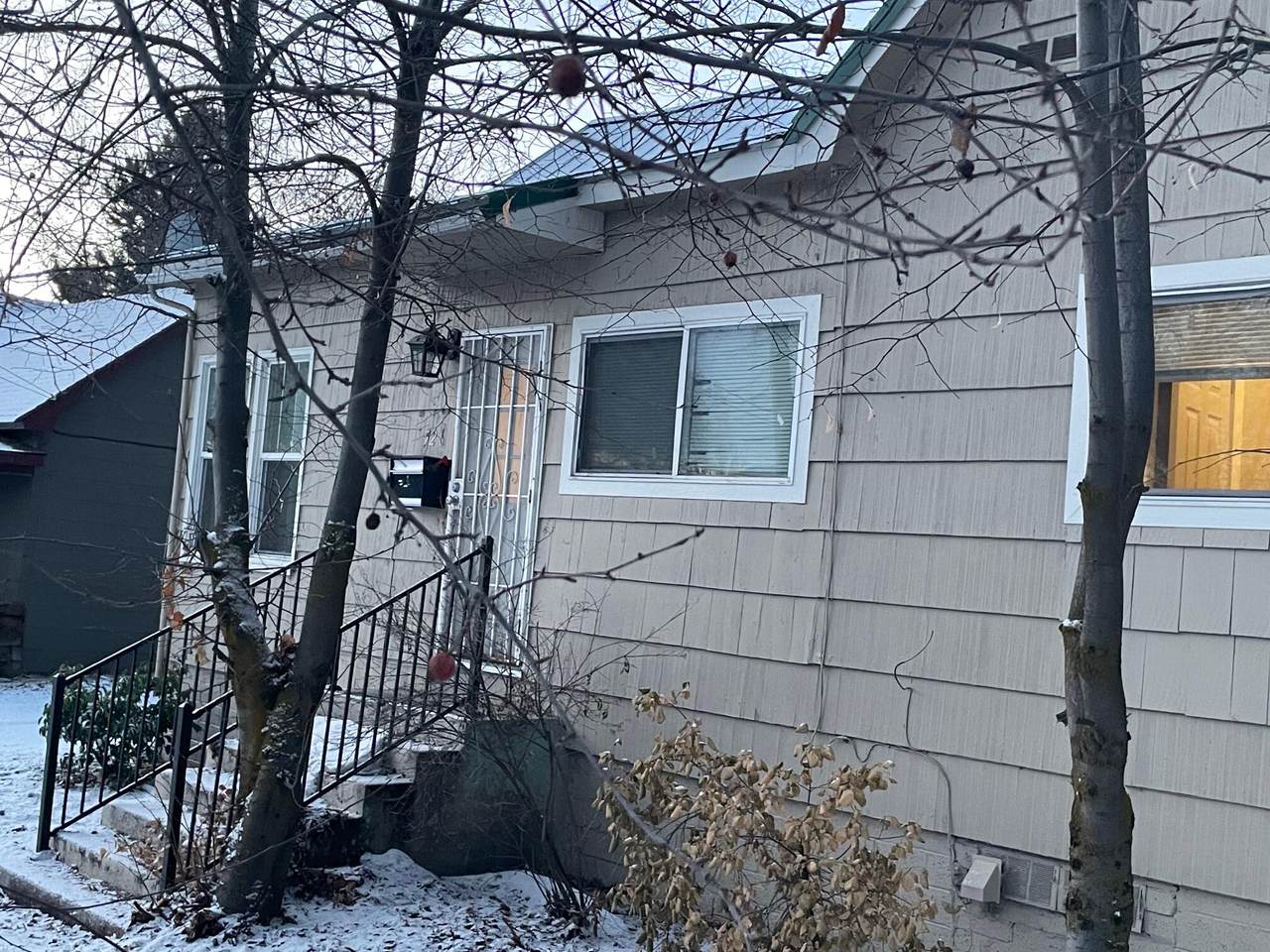 526 9th Street - Photo 1