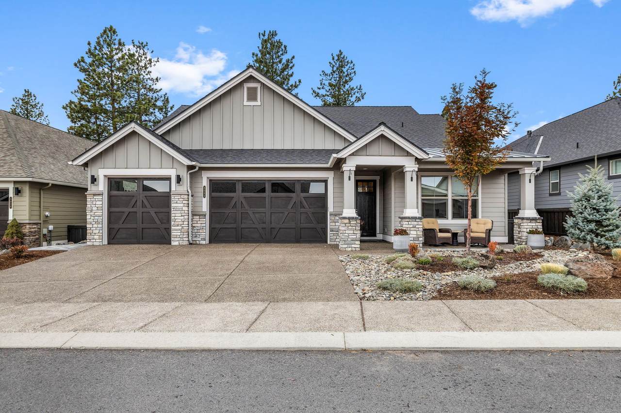 3043 Hidden Ridge Drive - Photo 1
