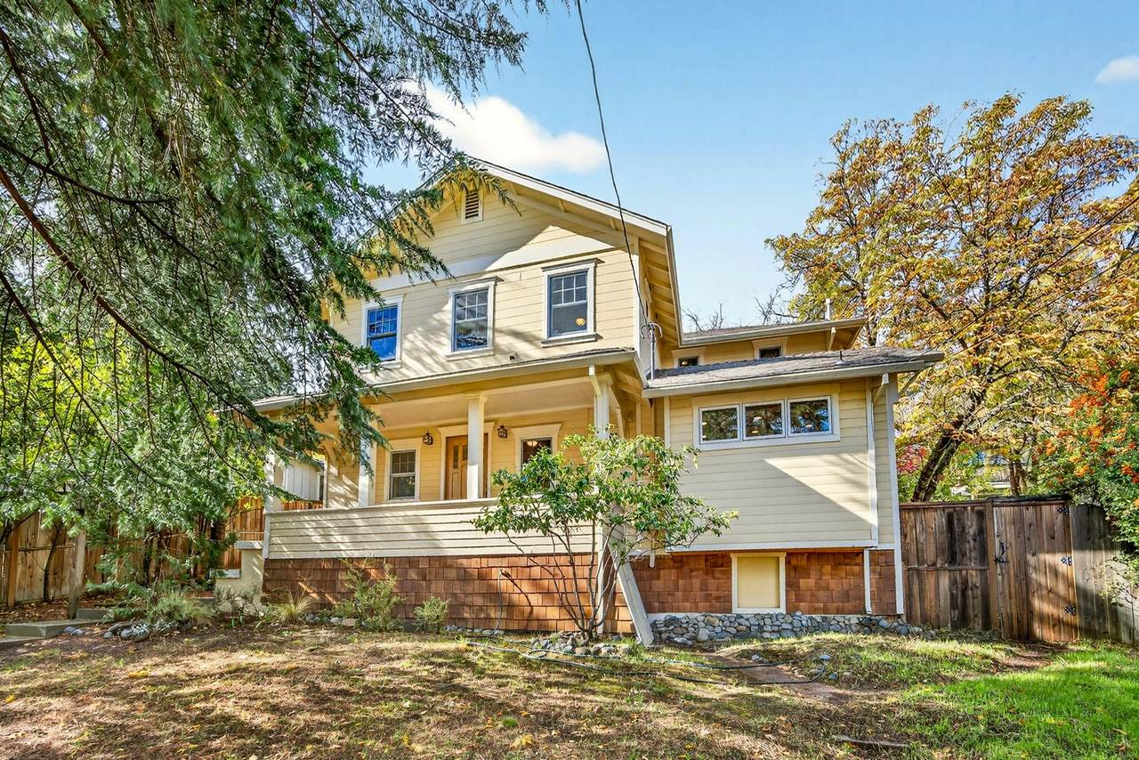 219 Meade Street - Photo 1