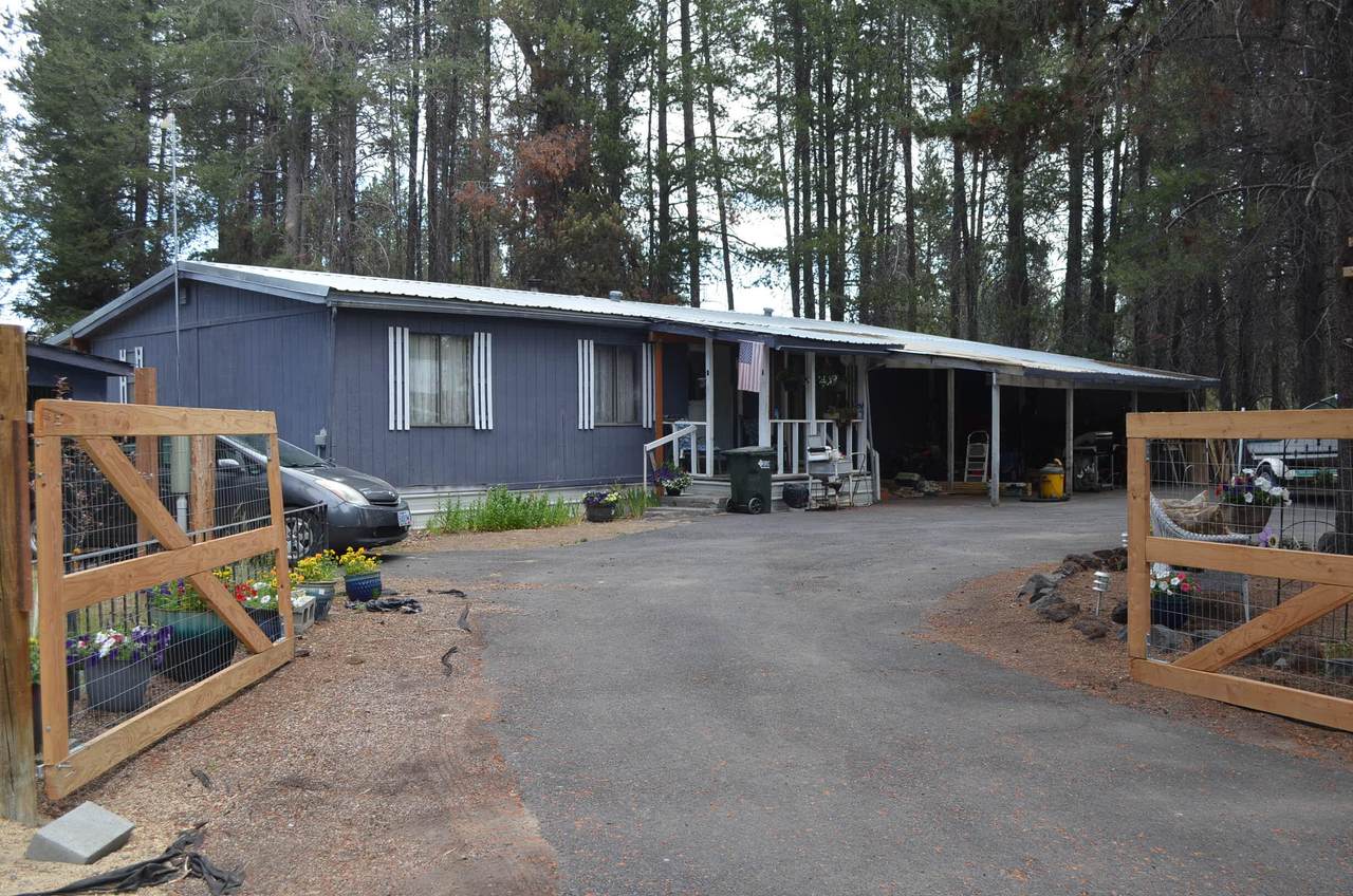 136028 Highway 97 - Photo 1