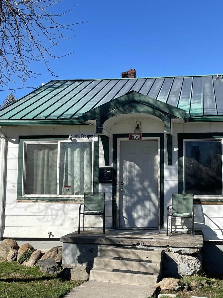 905 Prospect Street - Photo 1