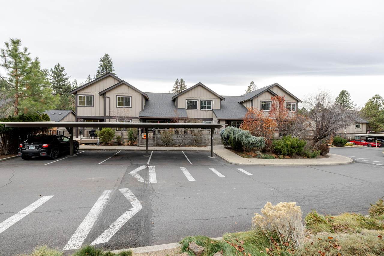 1925 Monterey Pines Drive - Photo 1