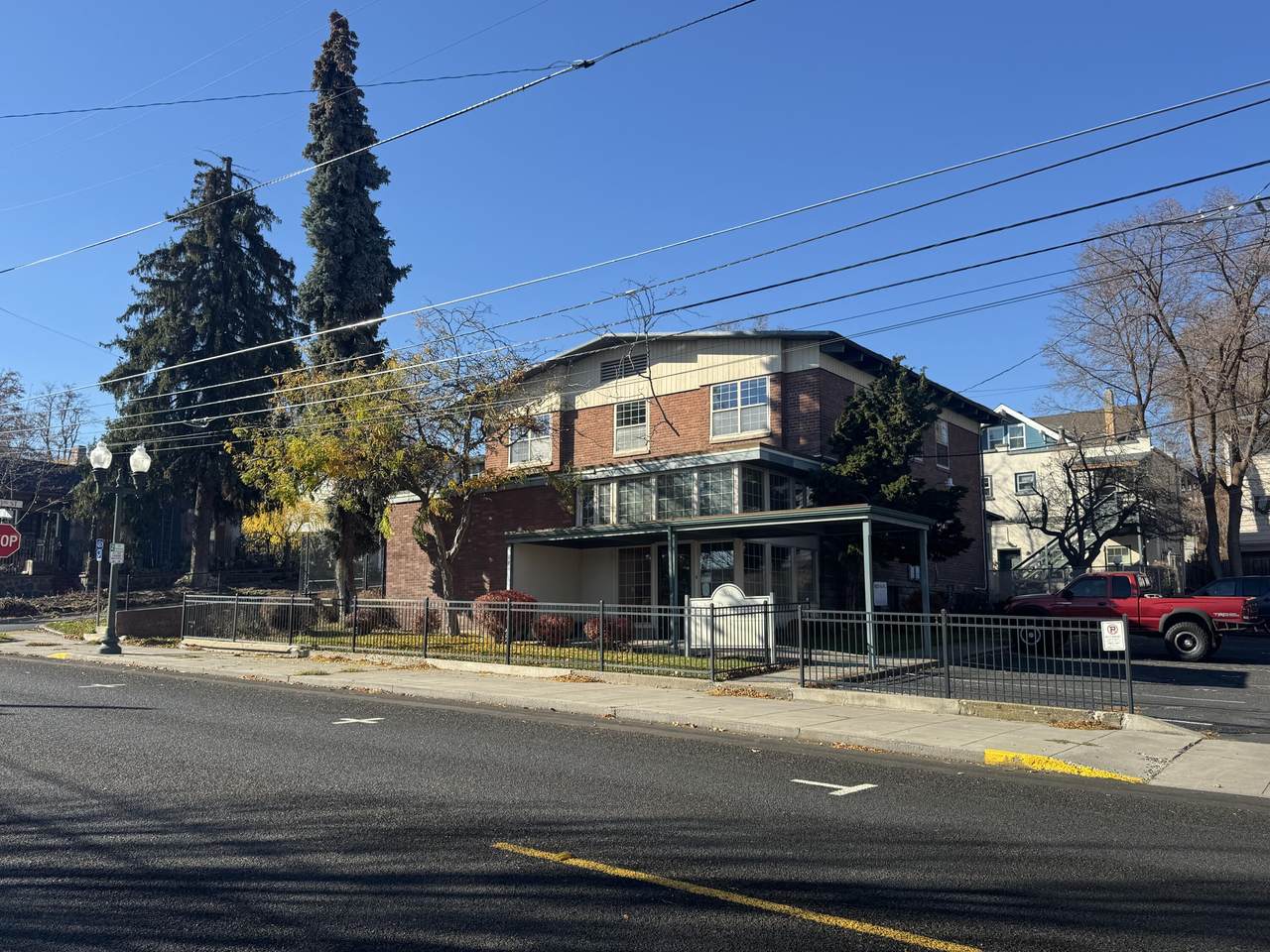 303 Pine Street - Photo 1