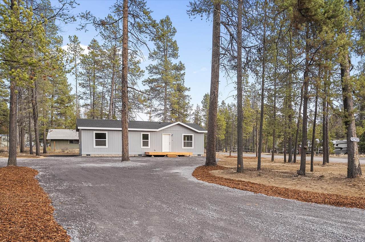 52702 Oak Drive - Photo 1