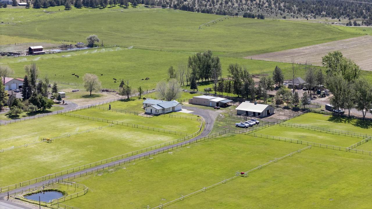 9101 31st Street - Photo 1