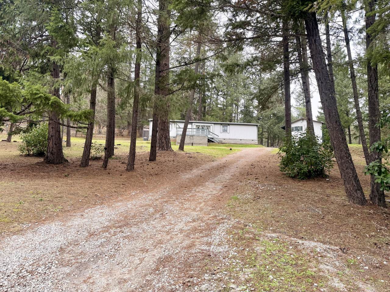 360 Hessar Street - Photo 1