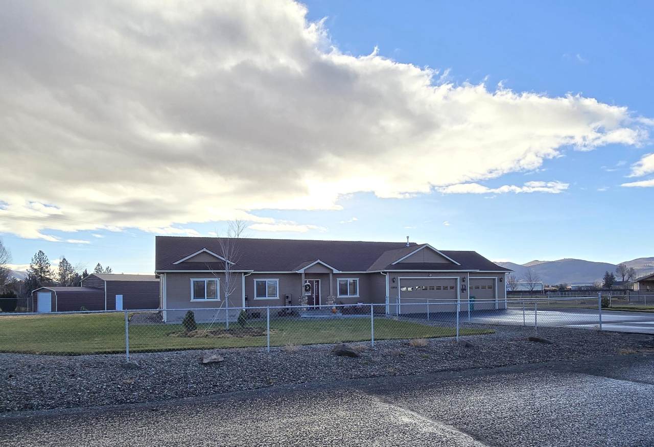 10809 Washburn Way - Photo 1