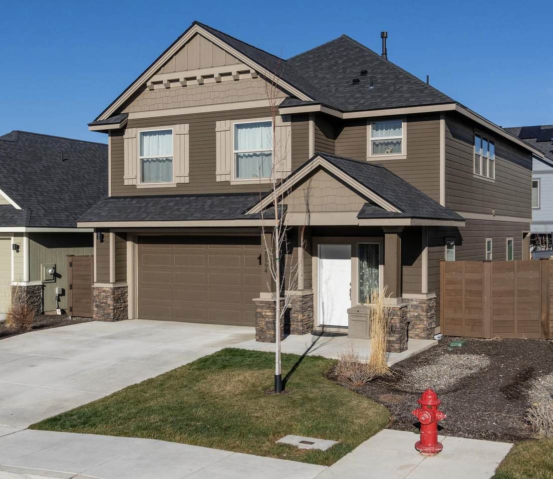 20594 Slate Avenue - Photo 1